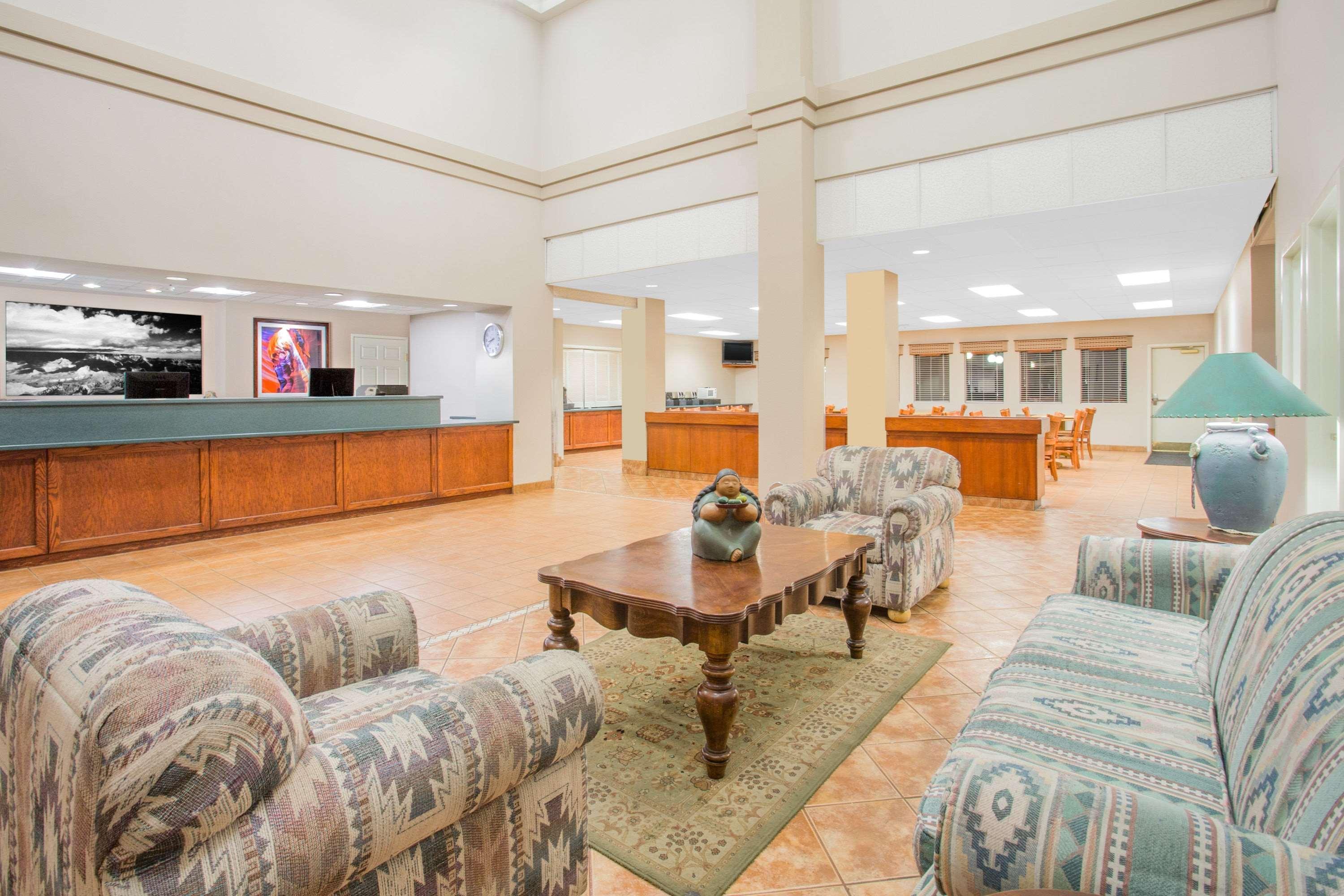 Super 8 By Wyndham Page/Lake Powell Exterior photo
