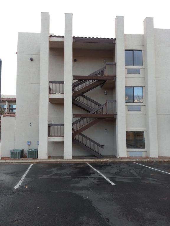 Super 8 By Wyndham Page/Lake Powell Exterior photo